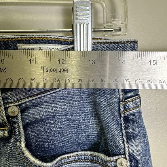Rag & Bone Dre Low Rise Slim Boyfriend Jeans Womens 26 Medium Wash Denim Y2K - Picture 3 of 8